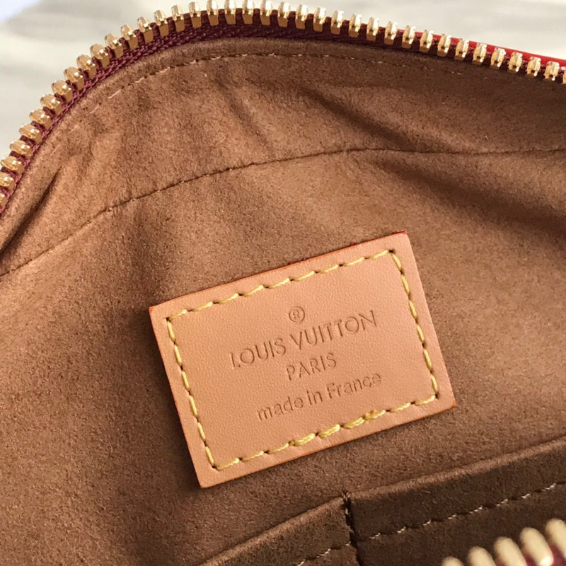 Louis Vuitton Luxury Bags 2546