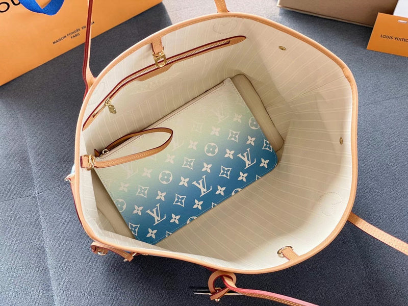 Louis Vuitton Luxury Bags 2535
