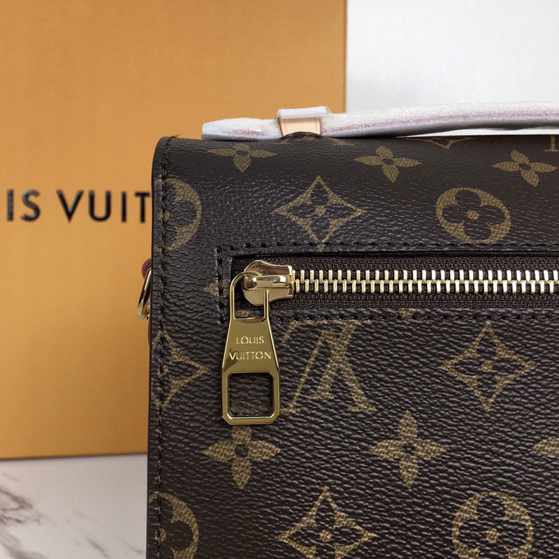 Louis Vuitton Luxury Bags 2638