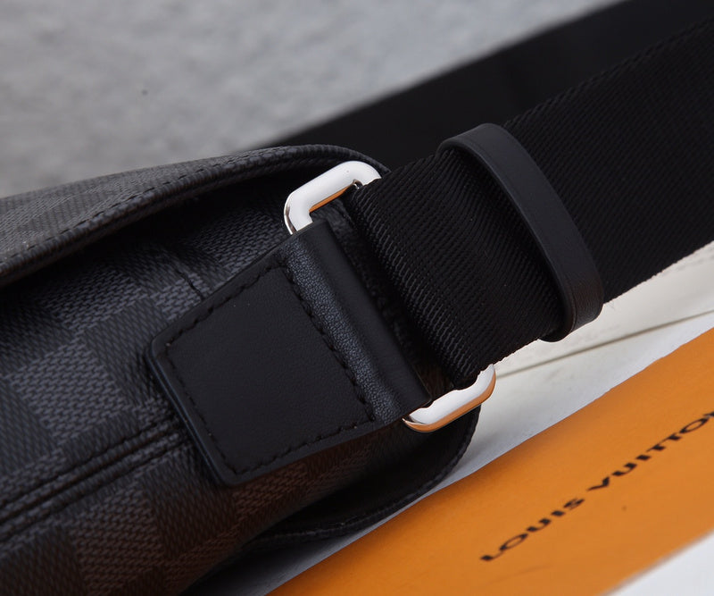 Louis Vuitton Luxury Bags 2706