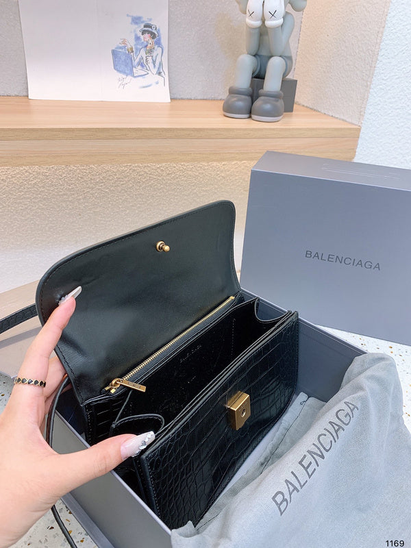 Aura Bags - BGA Bags - 1611
