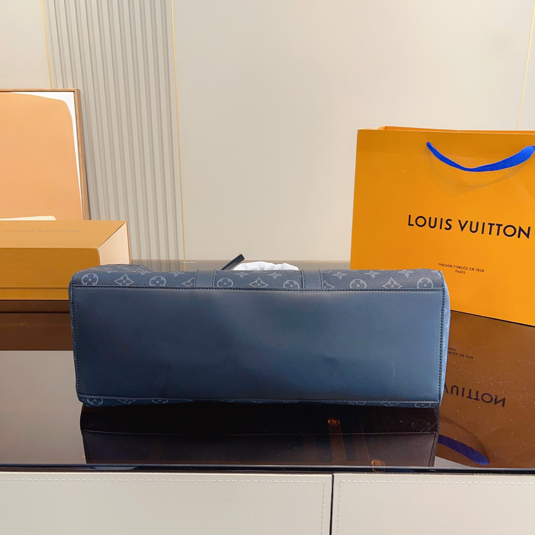 Luxury Bags Louis Vuitton  730
