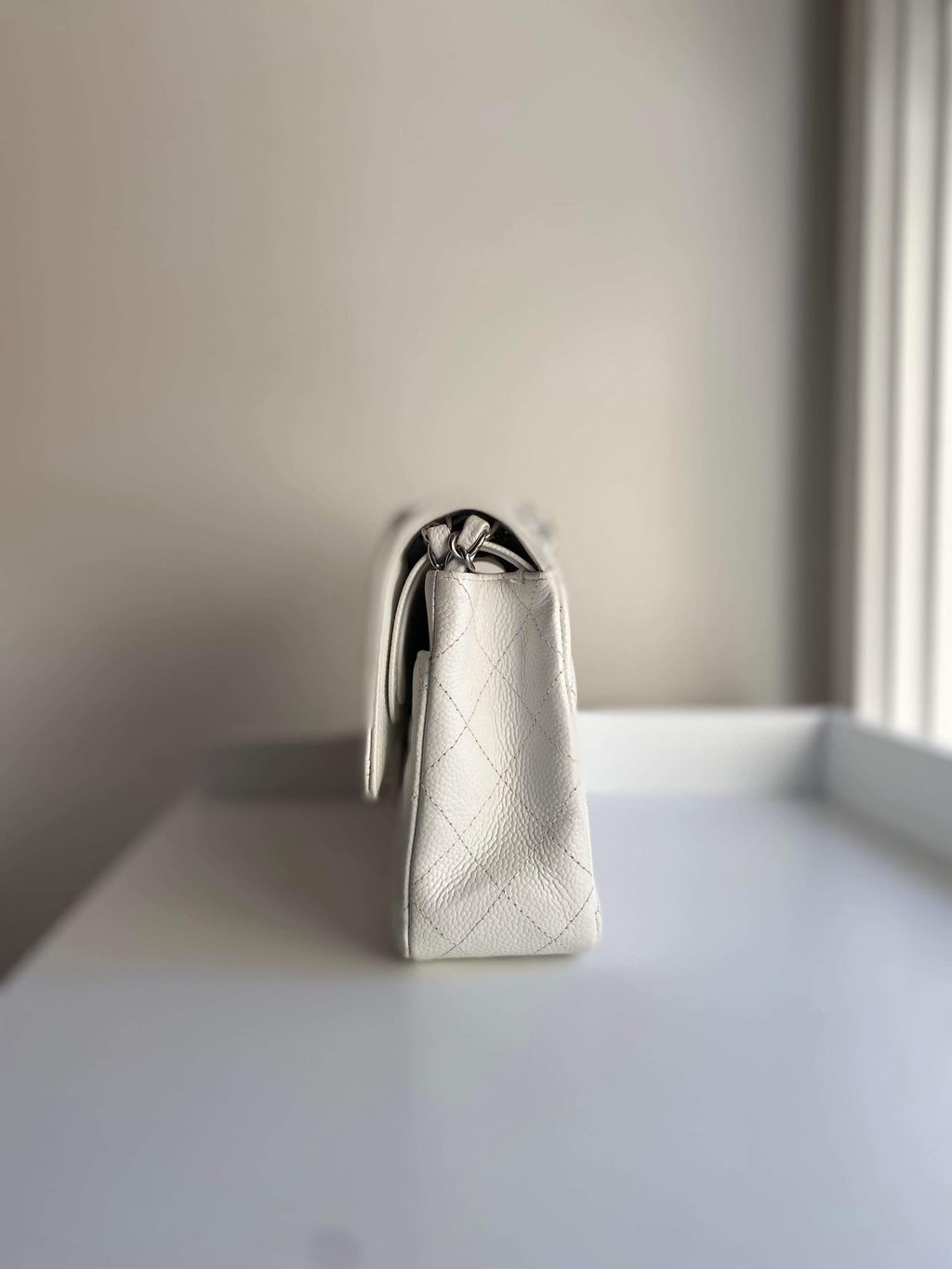 Vintage Chanel White  Quilted Caviar Classic Flap Medium SHW