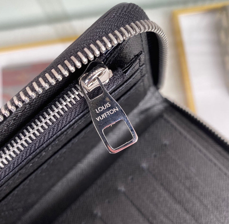 Louis Vuitton Luxury Bags 2337
