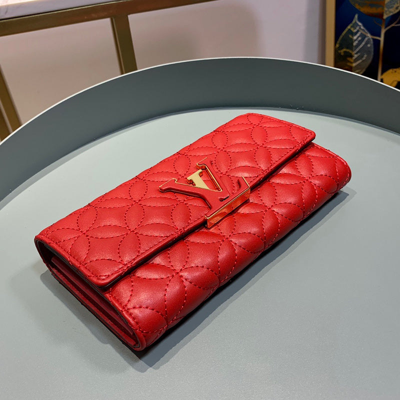 Louis Vuitton Luxury Bags 1877