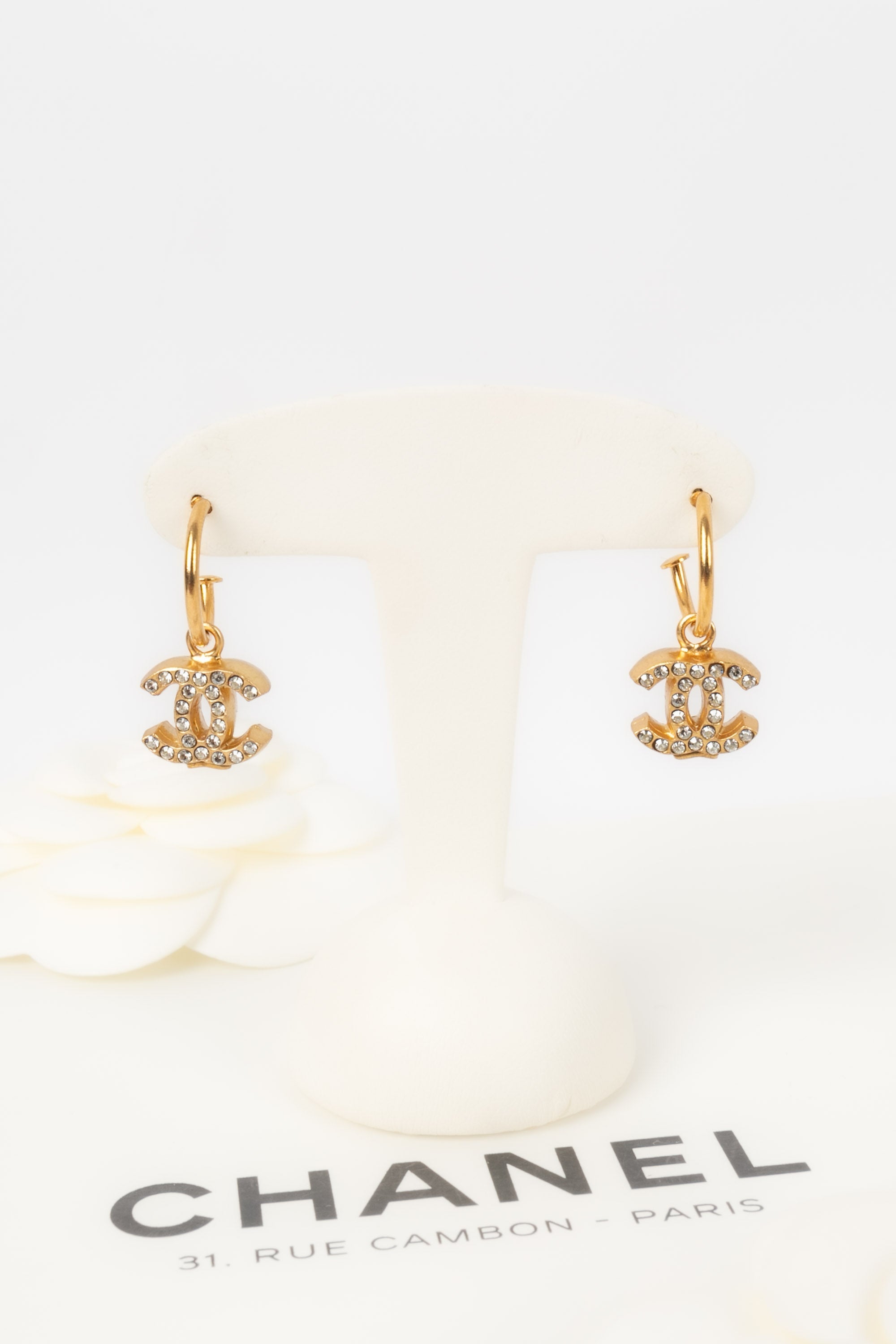 Boucles d'oreilles cc Chanel