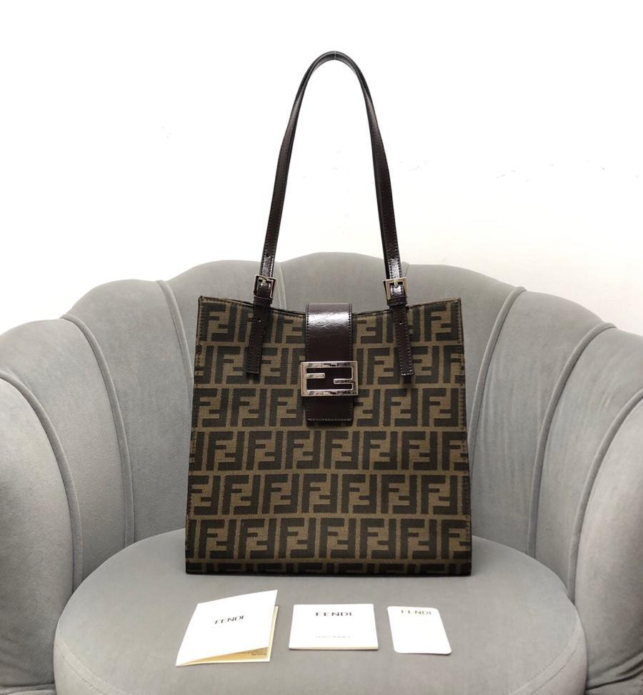 Designer Handbags Fendi 184