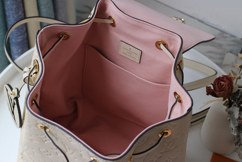 Louis Vuitton Luxury Bags 2823