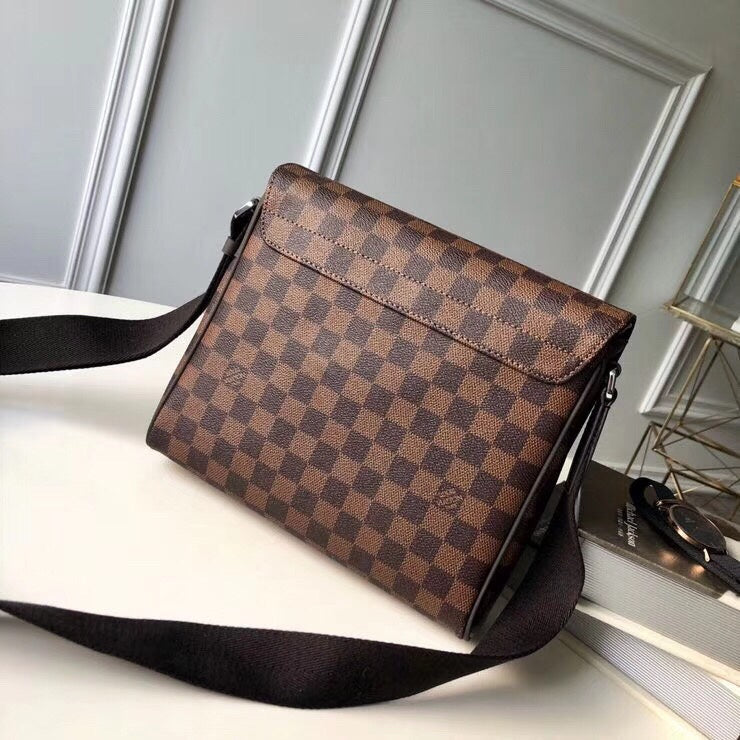 Louis Vuitton Luxury Bags 2700