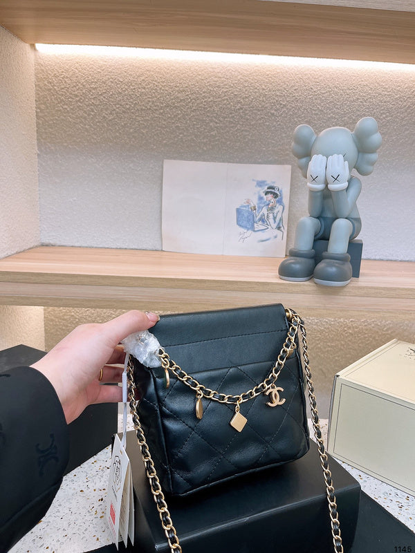 aura-bags - Chanel Bags - 7039