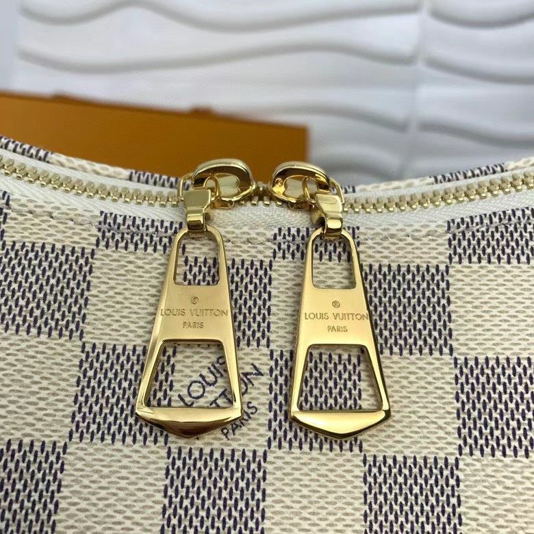 Louis Vuitton Luxury Bags 2461