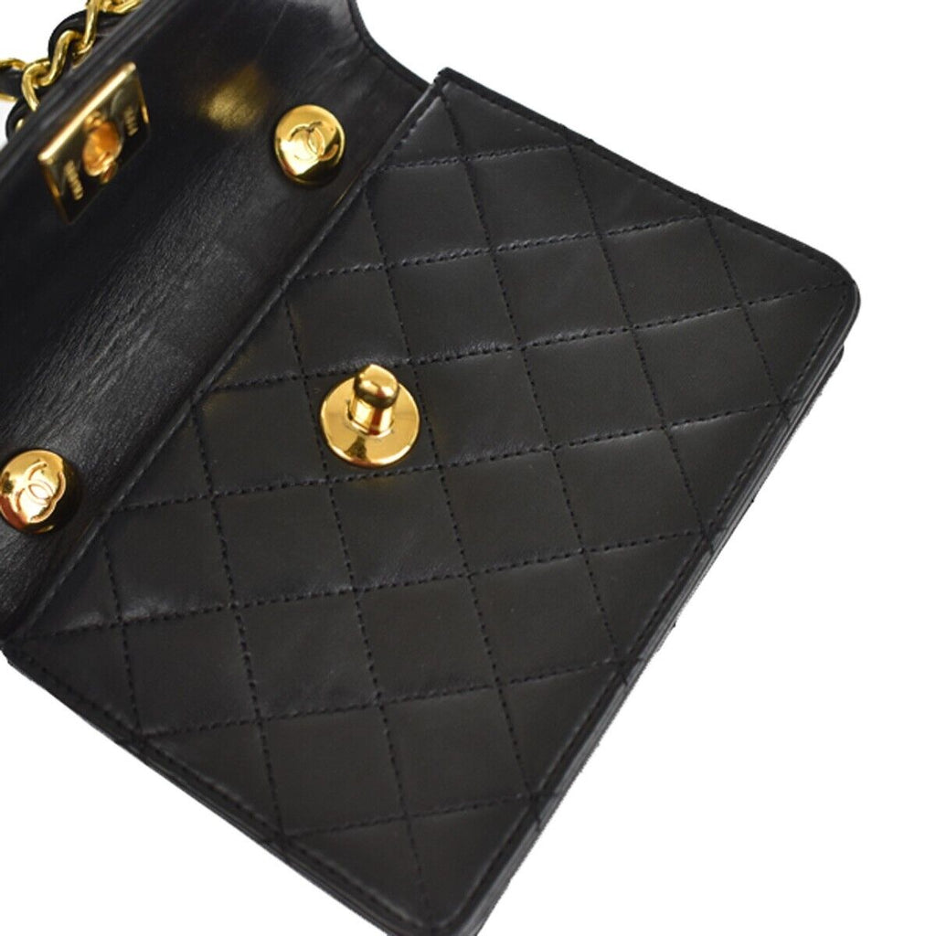 Chanel Mini matelassé
