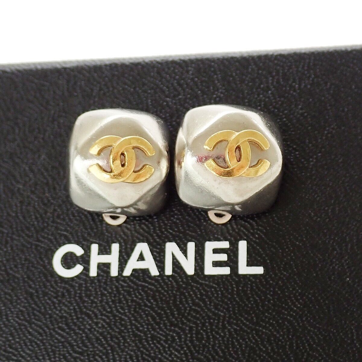 Chanel Coco Mark