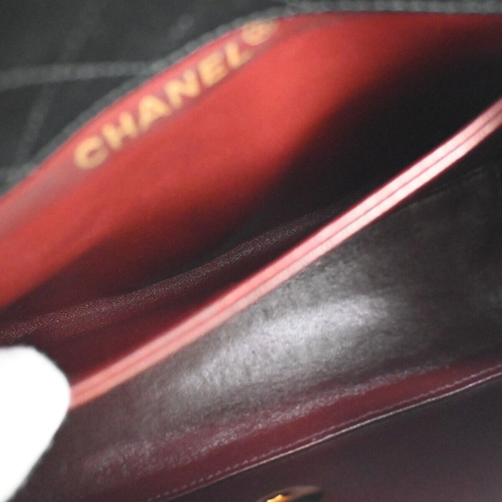 Chanel Trapèze
