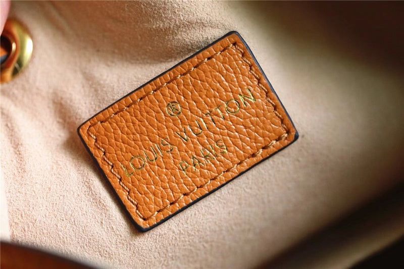 Luxury - Louis Vuitton Bags - 009