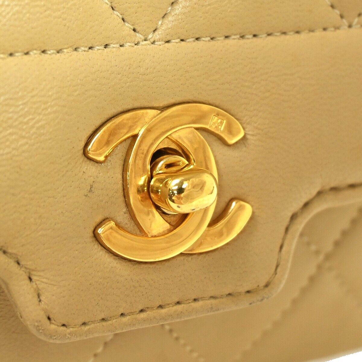 Chanel Matelassé