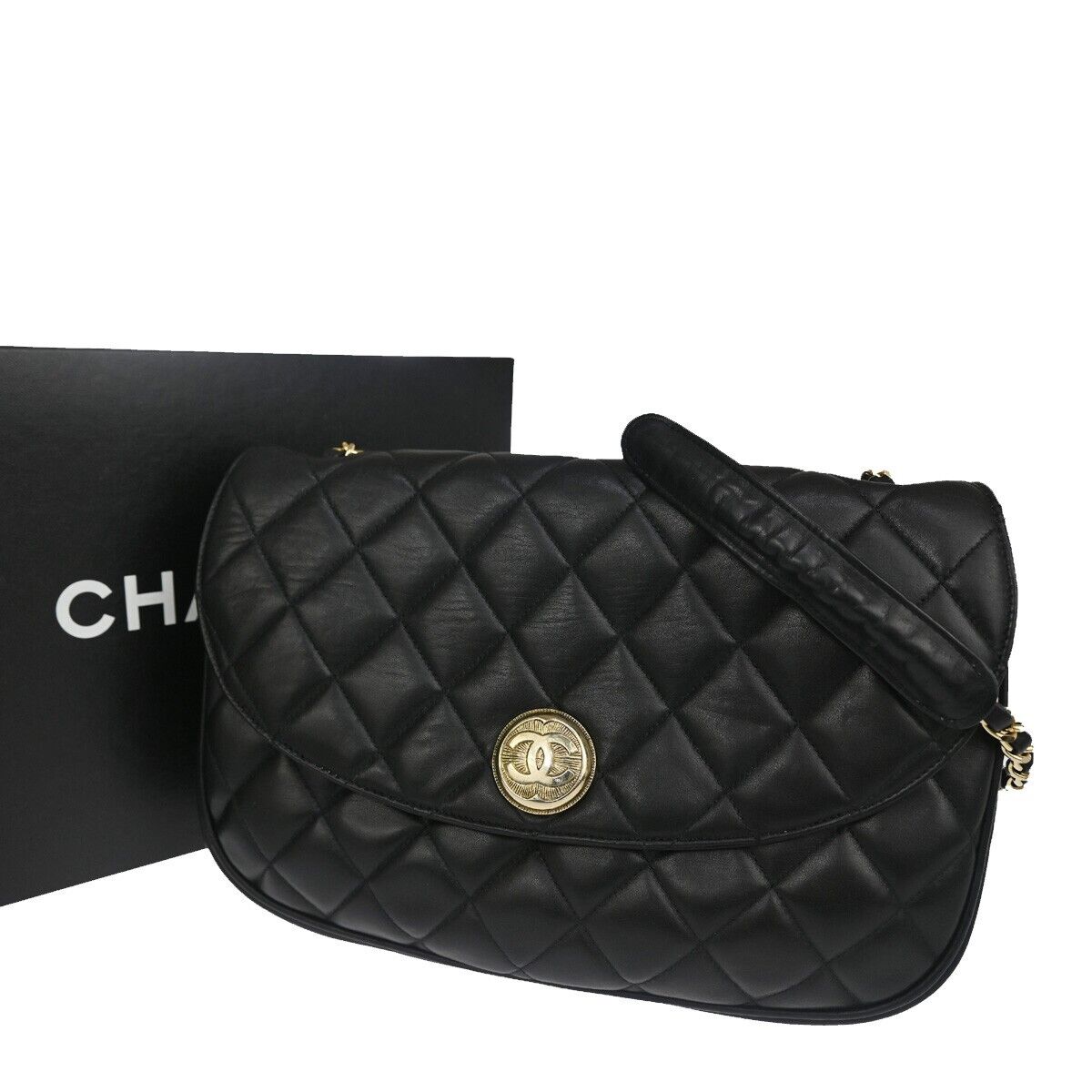 Chanel Matelassé