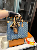 Luxury Bags Louis Vuitton  760