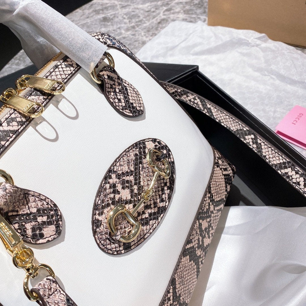 Designer Handbags Gucci 047