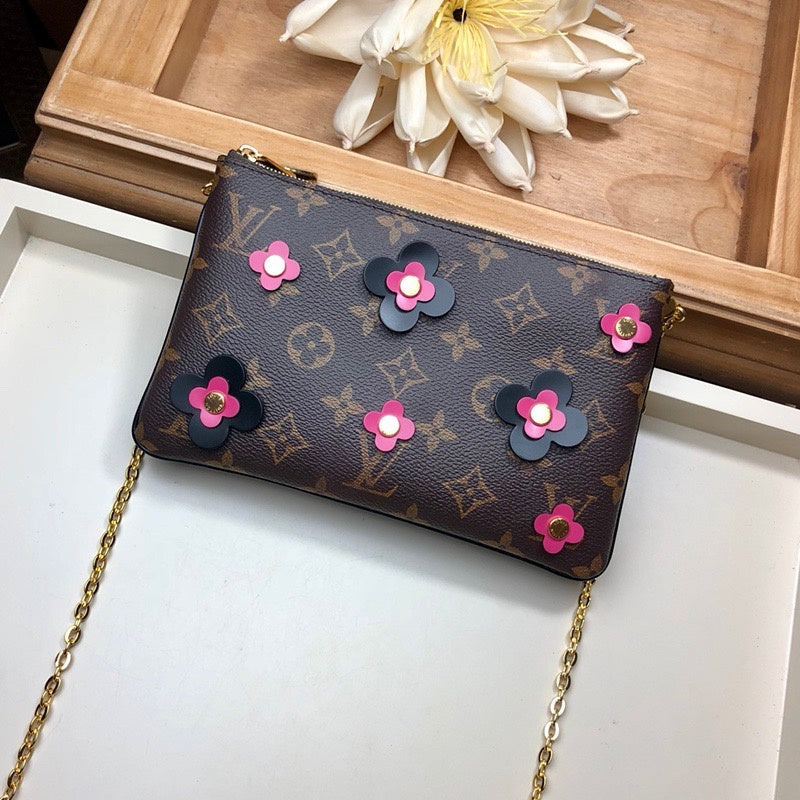 Louis Vuitton Luxury Bags 2037