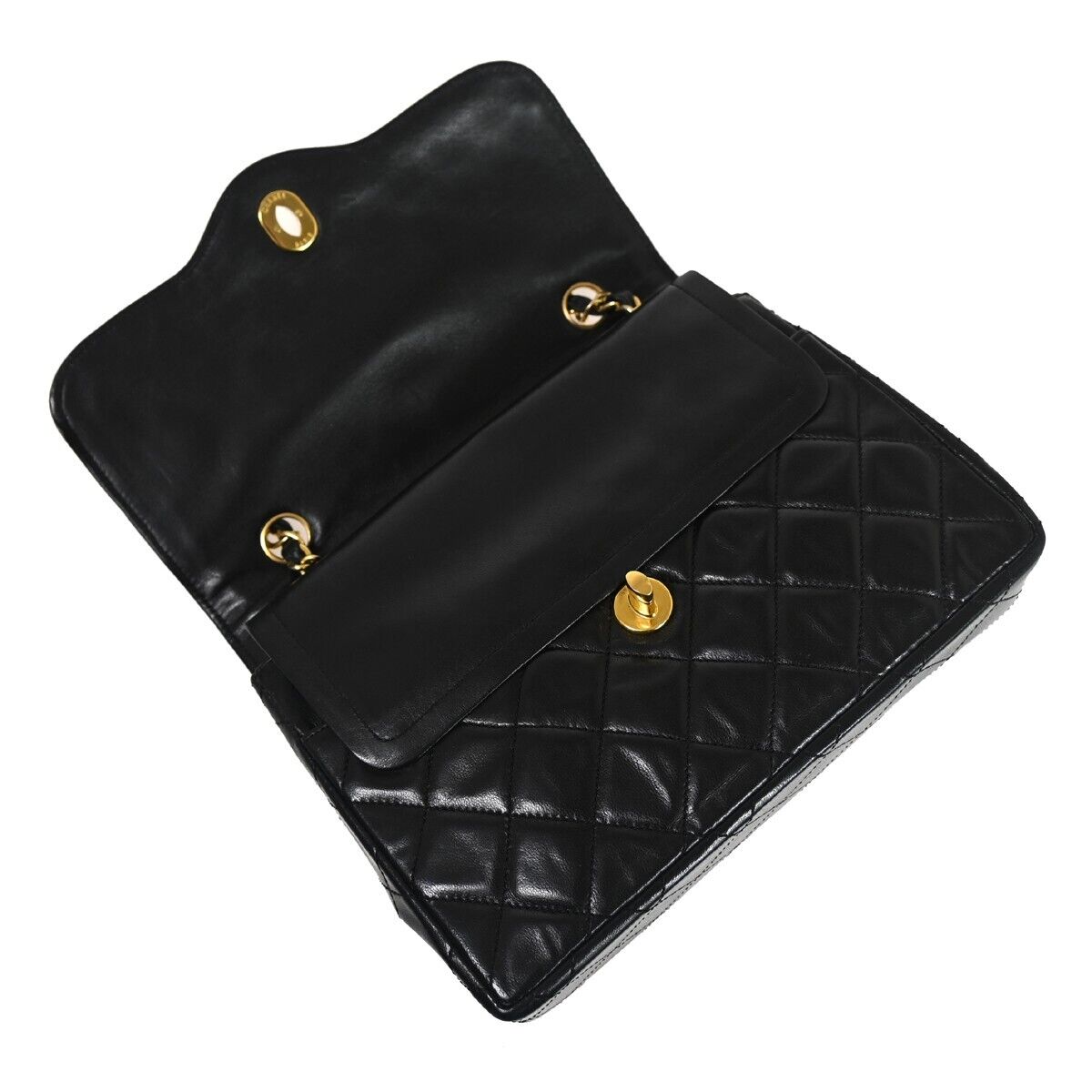 Chanel Mini matelassé