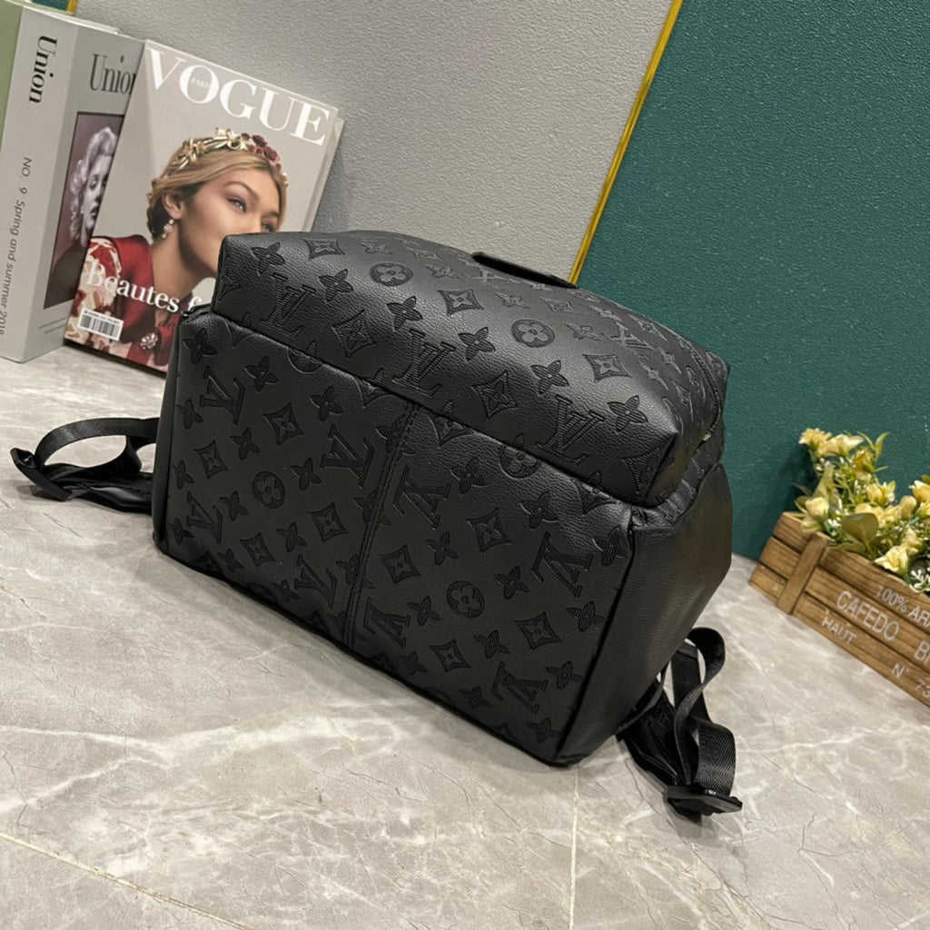 Luxury Bags Louis Vuitton  857