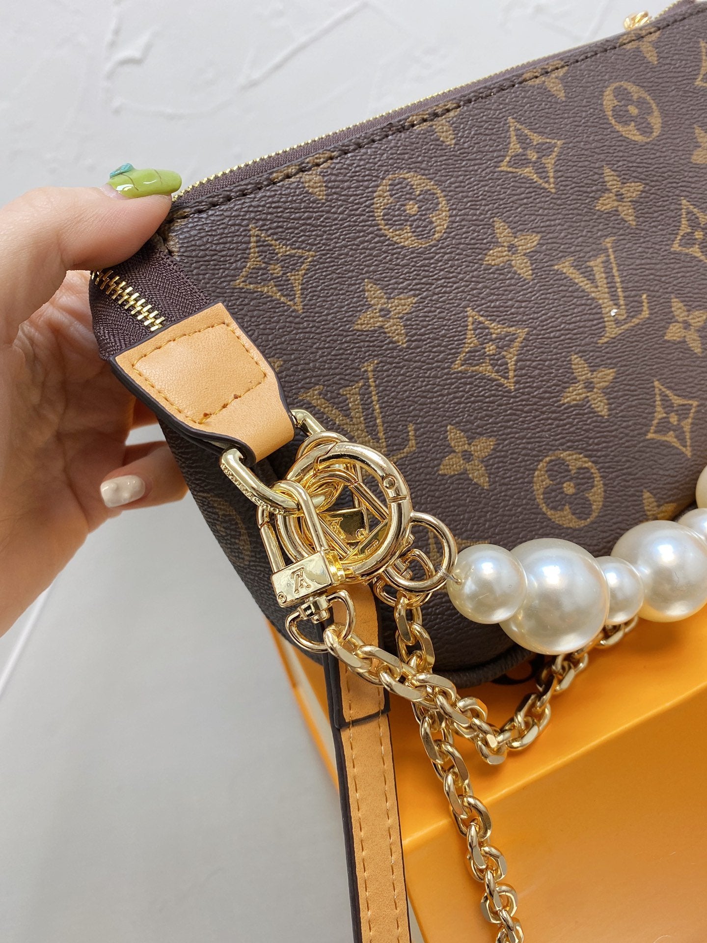 Designer Handbags louis vuitton 080