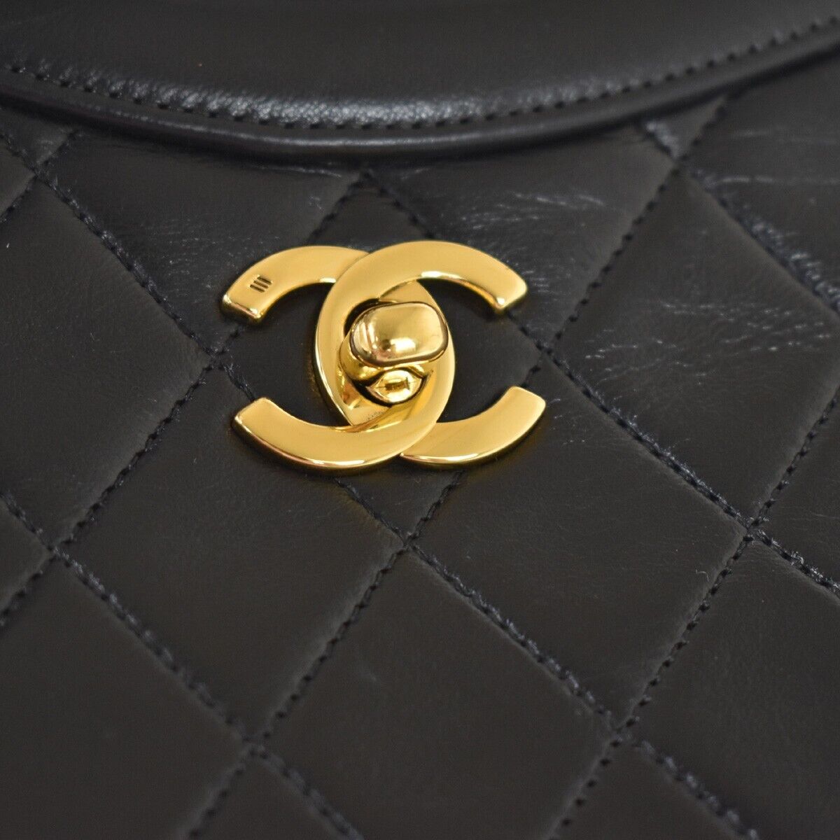 Chanel Matelassé