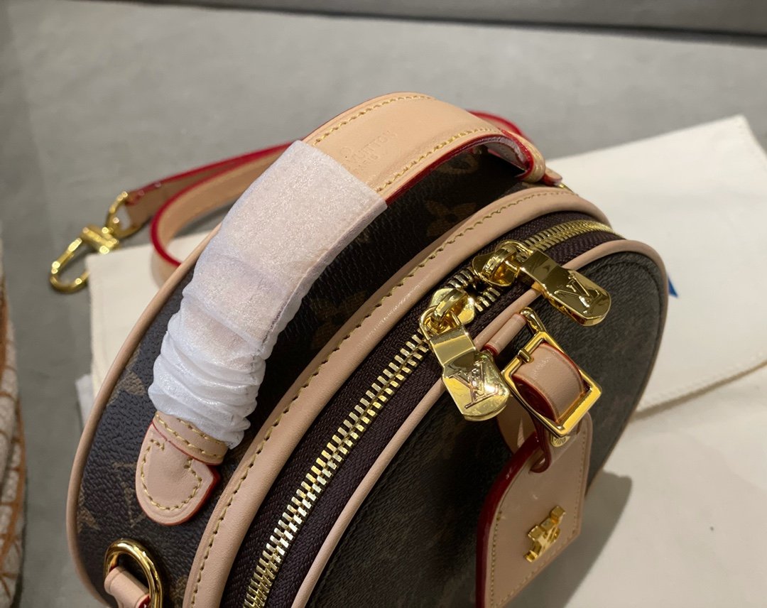 Designer Handbags louis vuitton 074