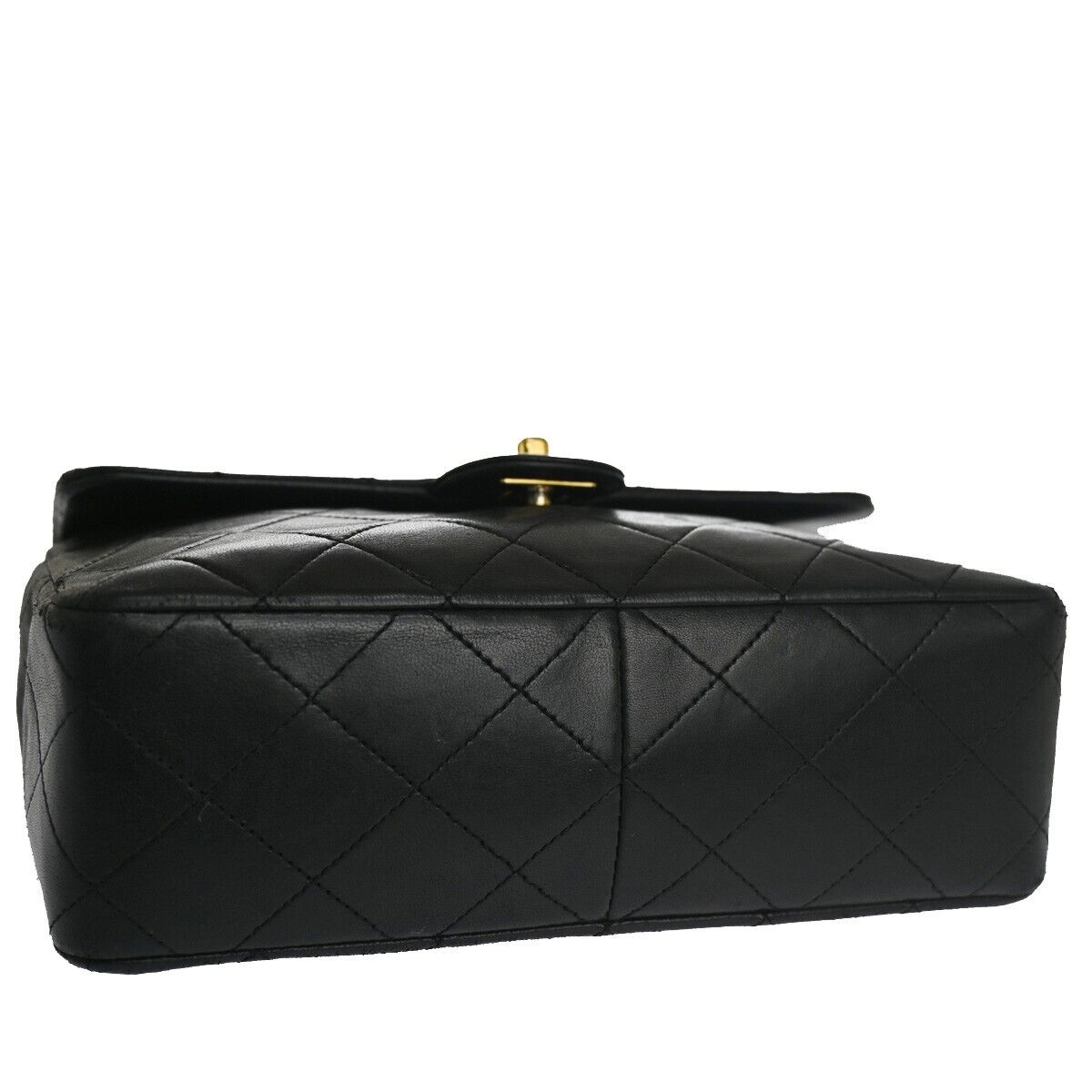 Chanel Mini matelassé