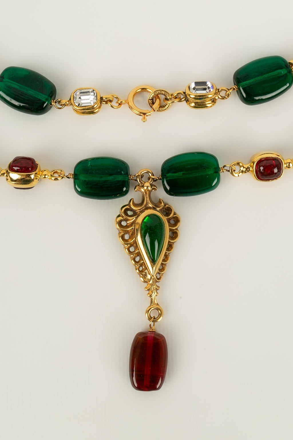 Collier byzantin Chanel