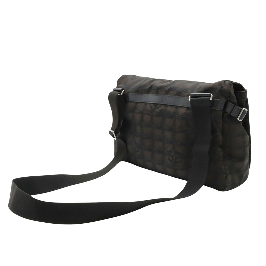 Chanel Travel line