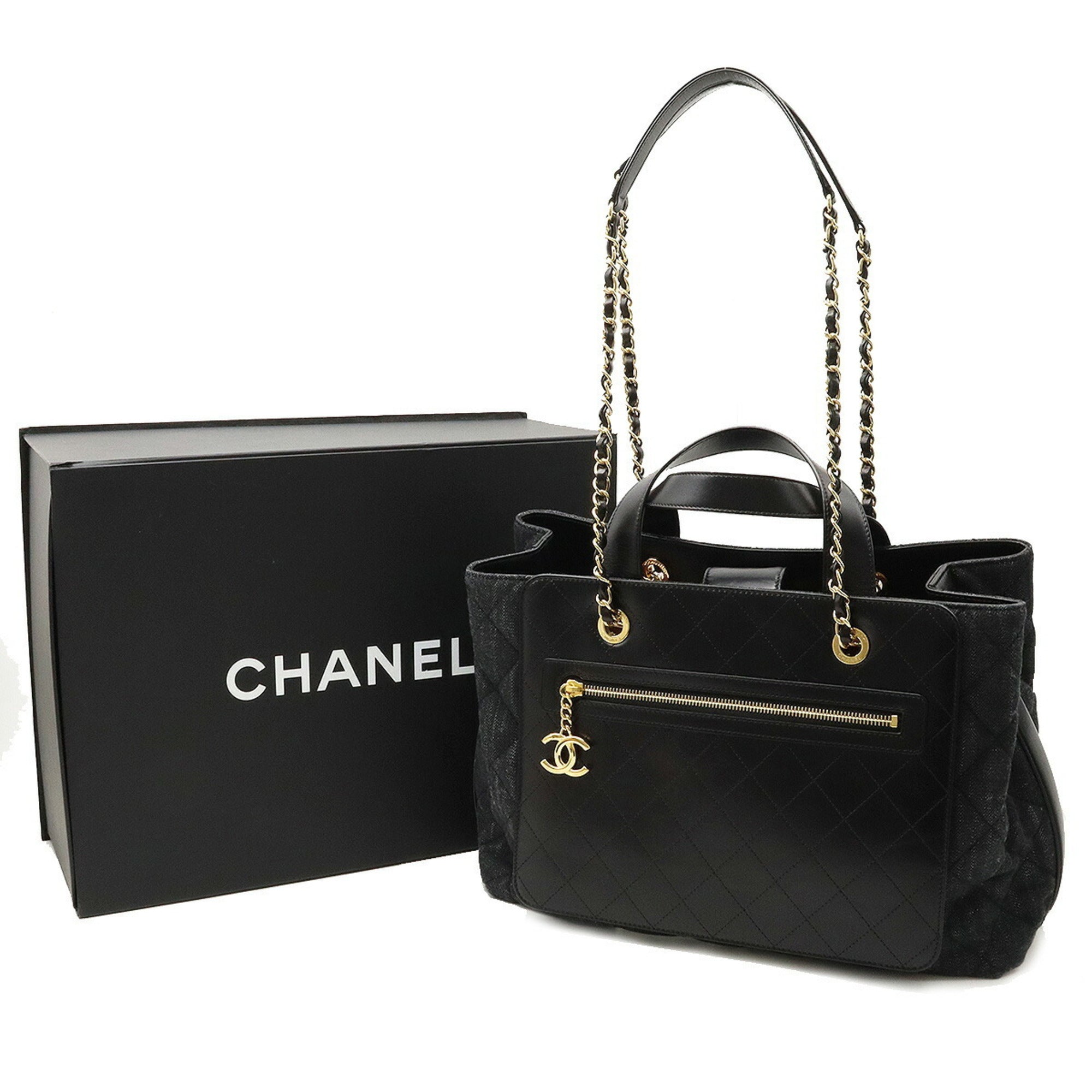 Chanel Matelassé