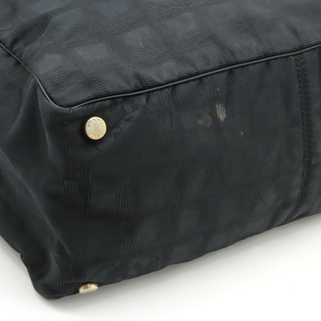 Chanel Travel line