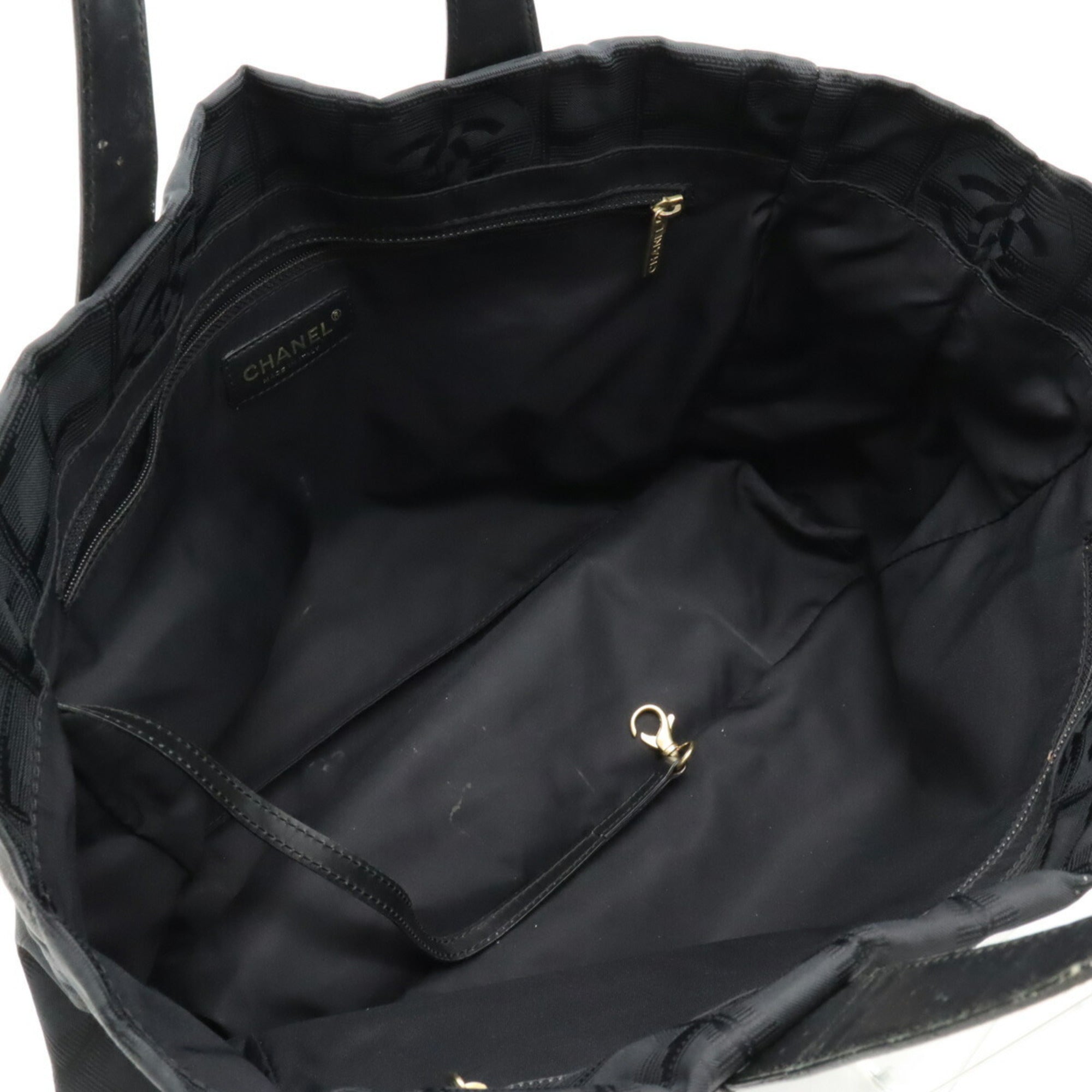 Chanel Travel line