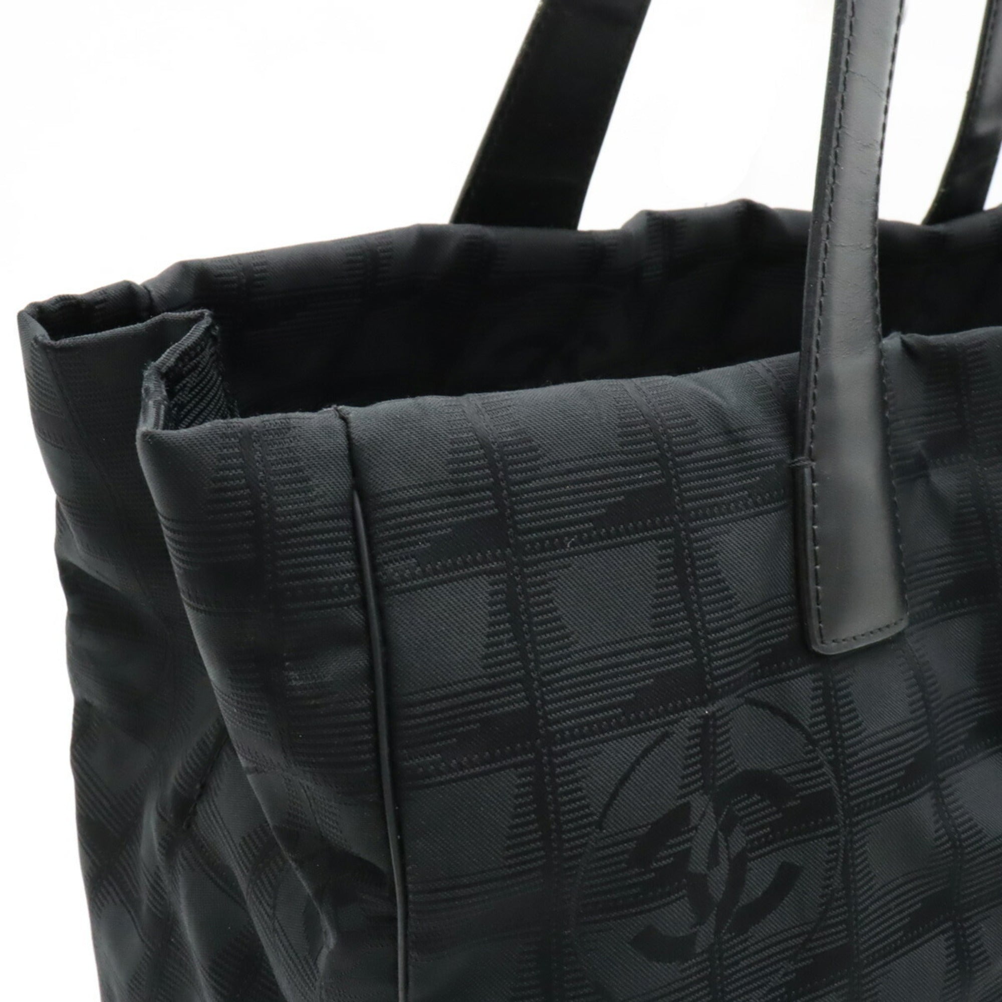 Chanel Travel line