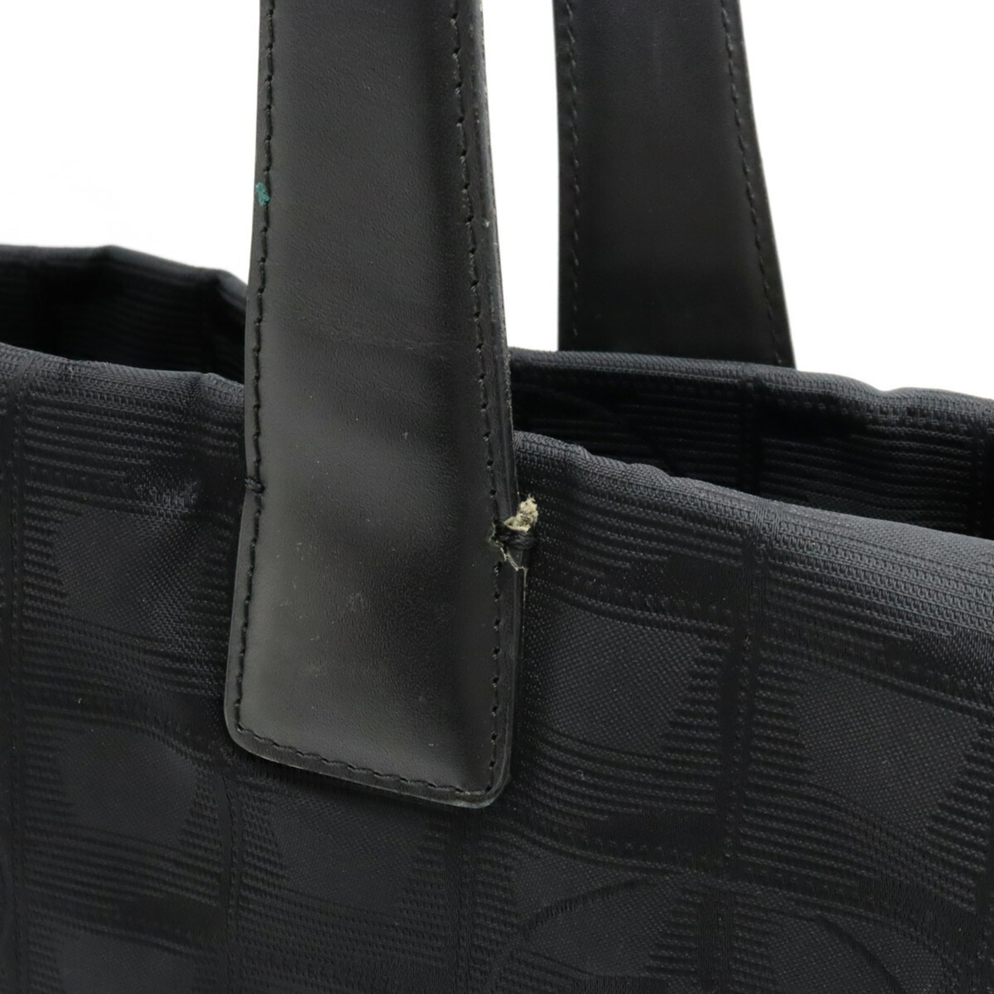 Chanel Travel line