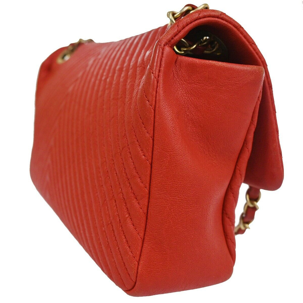 Chanel V-Stich