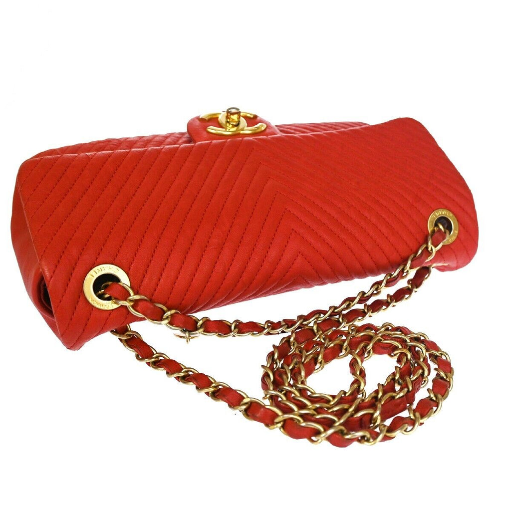 Chanel V-Stich
