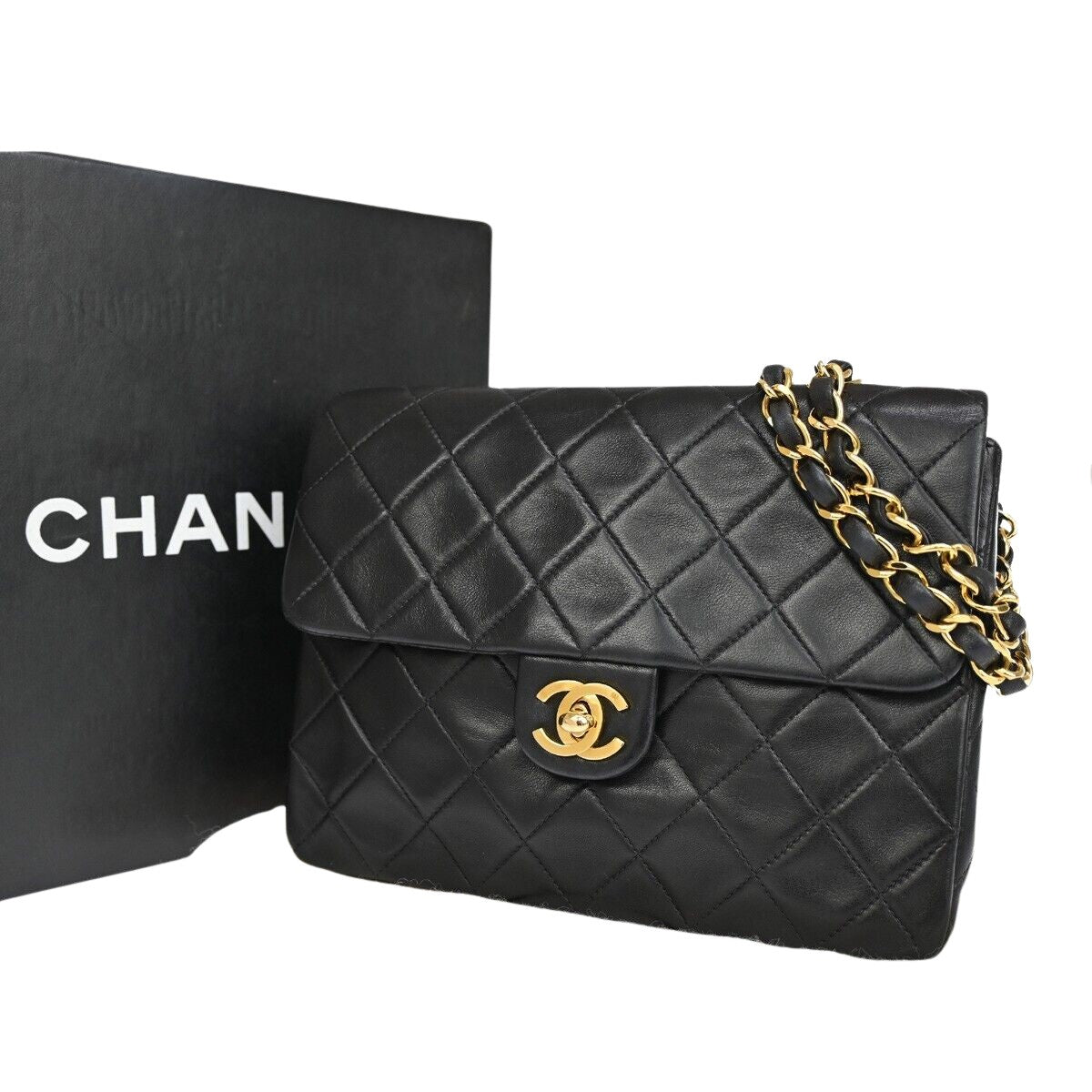 Chanel Mini matelassé
