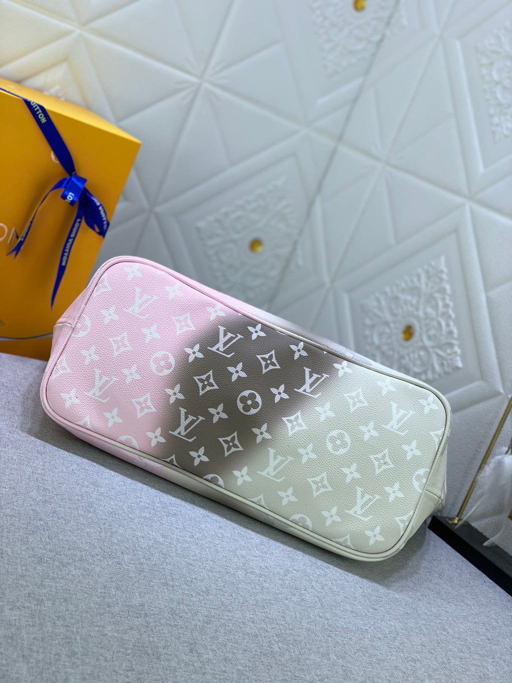 New Bag Louis Vuitton  650