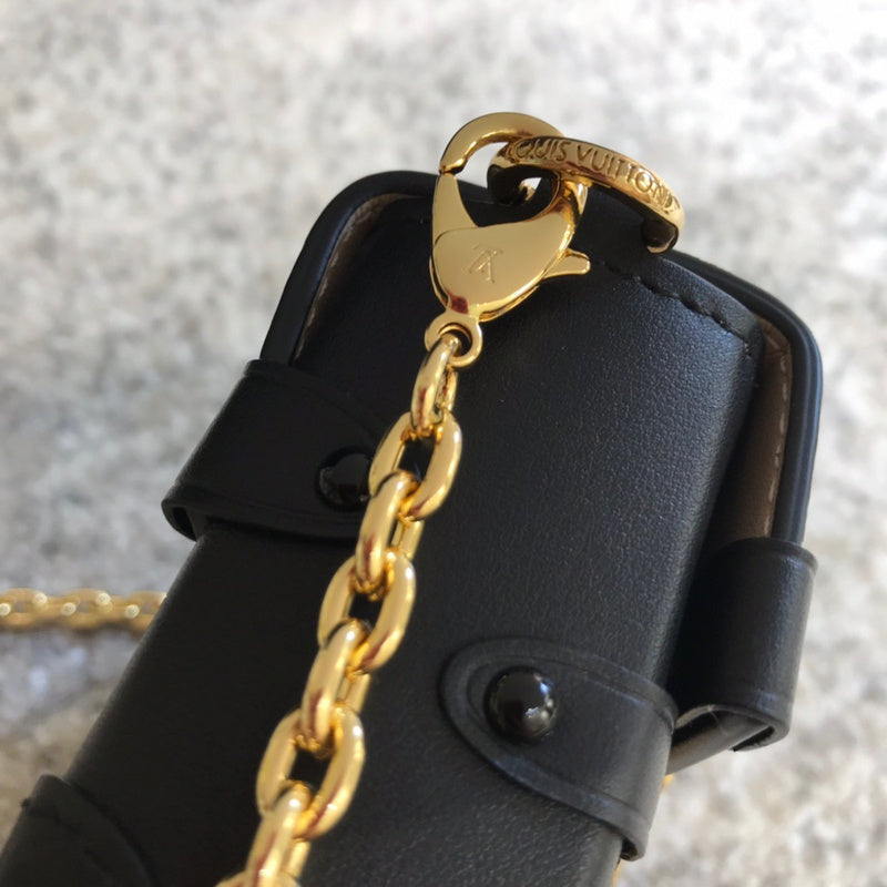 Louis Vuitton Luxury Bags 1814