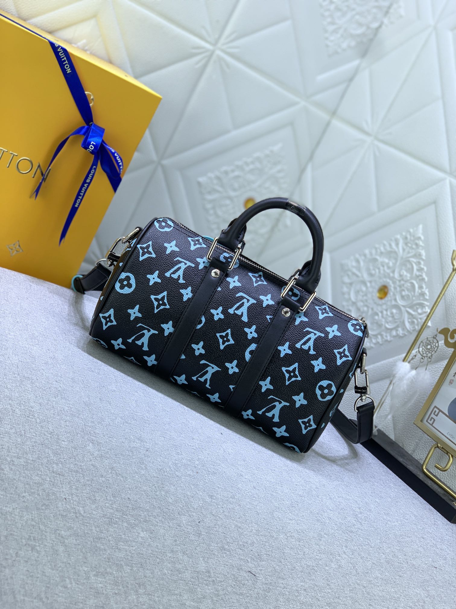 New Bag Louis Vuitton  643
