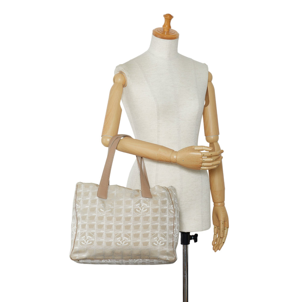 CHANEL New Travel Line Tote Bag