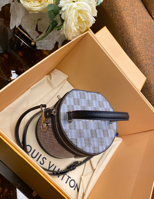 Louis Vuitton Luxury Bags 2595