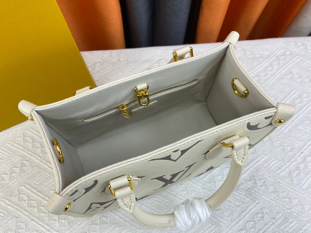 Luxury Bags Louis Vuitton  798