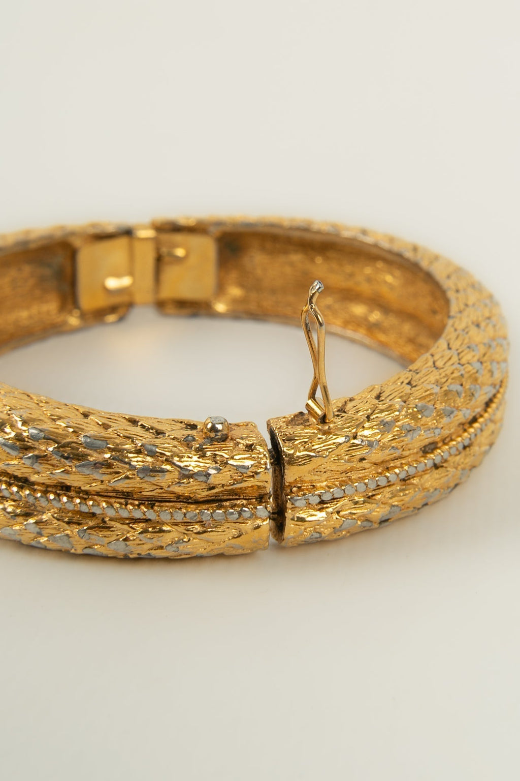 Bracelet jonc Chanel