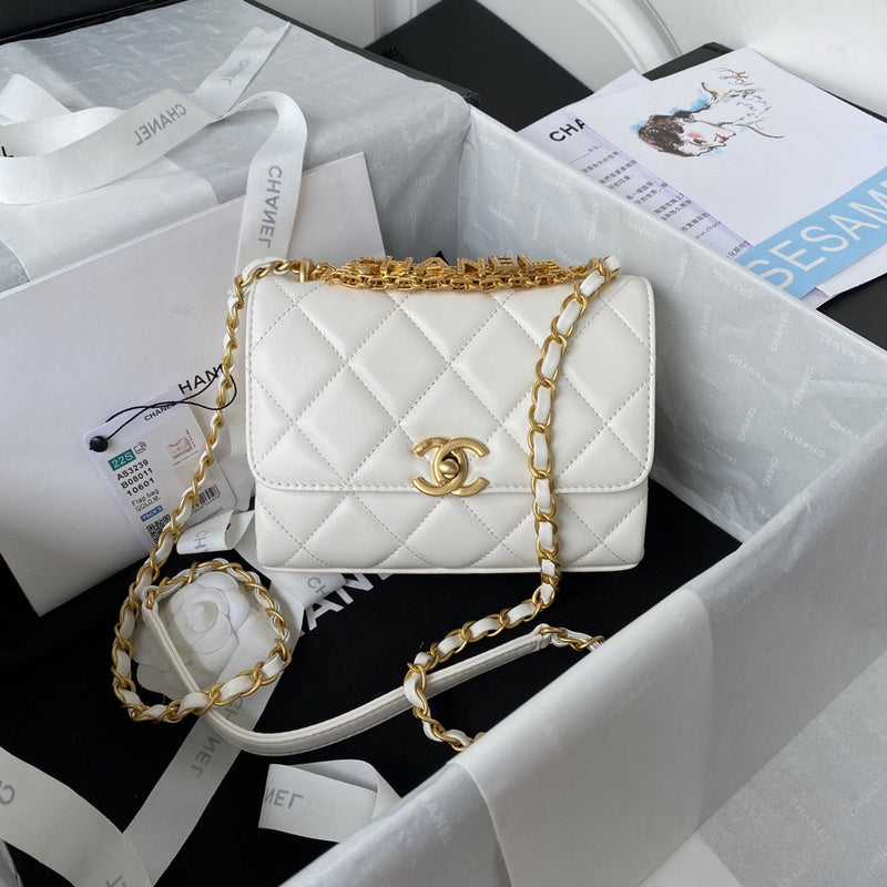 aura-bags - Chanel Bags - 7618