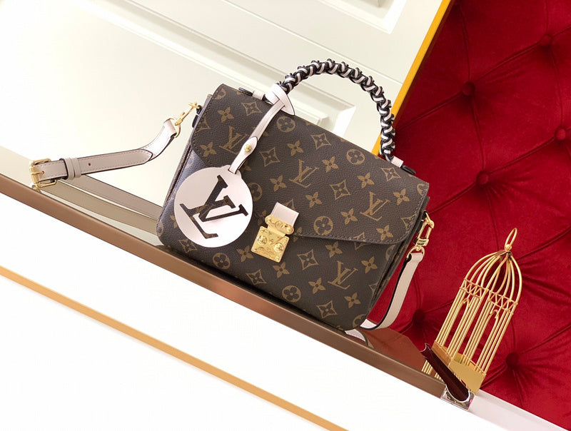 Louis Vuitton Luxury Bags 2644