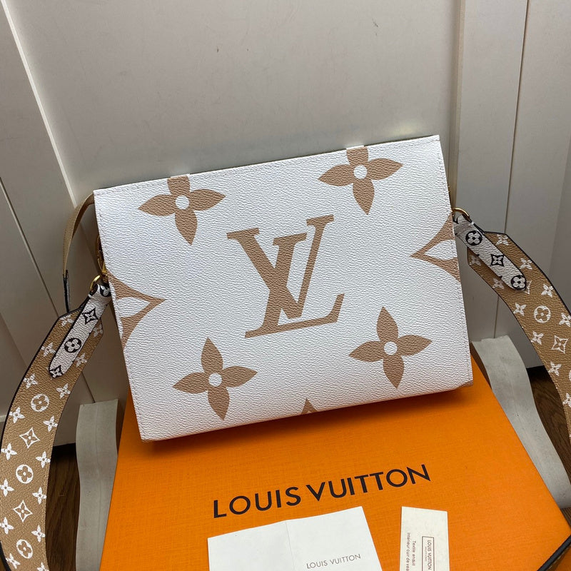 Louis Vuitton Luxury Bags 1849